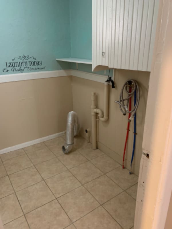 Building Photo - 609 Cambridge St