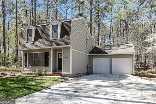 Building Photo - 1398 Lakeview Pkwy