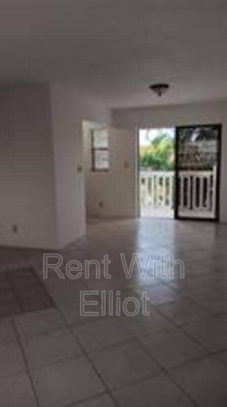 Building Photo - 4169 SW 67th Ave