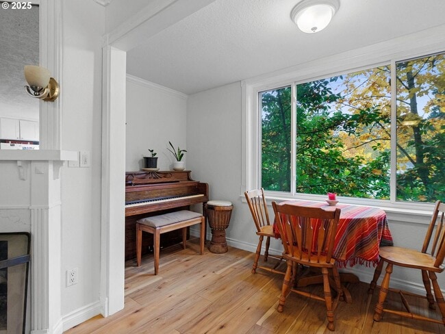 Building Photo - Bright & Inviting 2-Bed, 1.5-Bath with Modern Touches and Private Upstairs Retreat