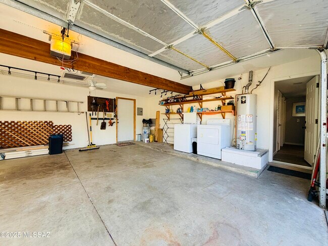 Building Photo - 2871 W St Tropaz Ave
