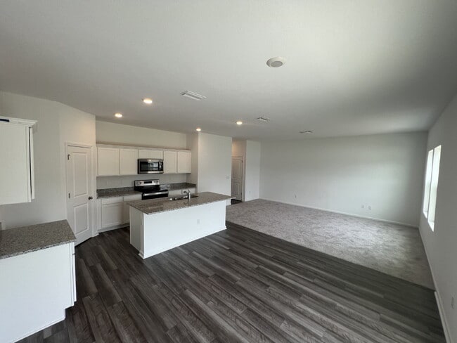 Building Photo - 35522 Shade Fern Ln