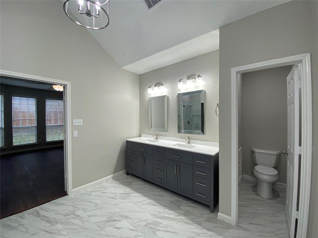 Building Photo - 904 Santa Cruz Dr