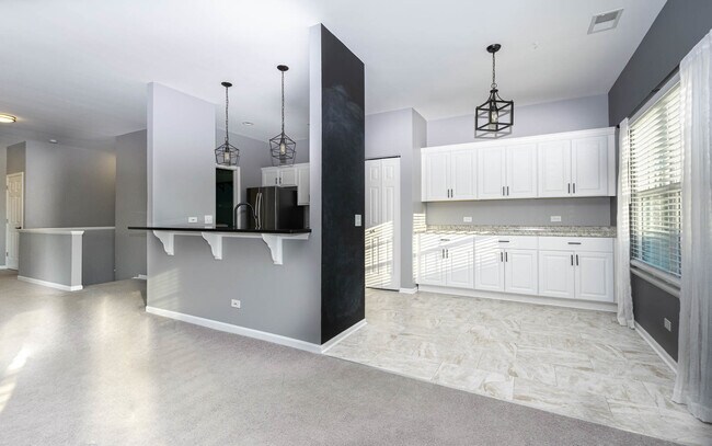 Building Photo - 2664 Cobblestone Dr