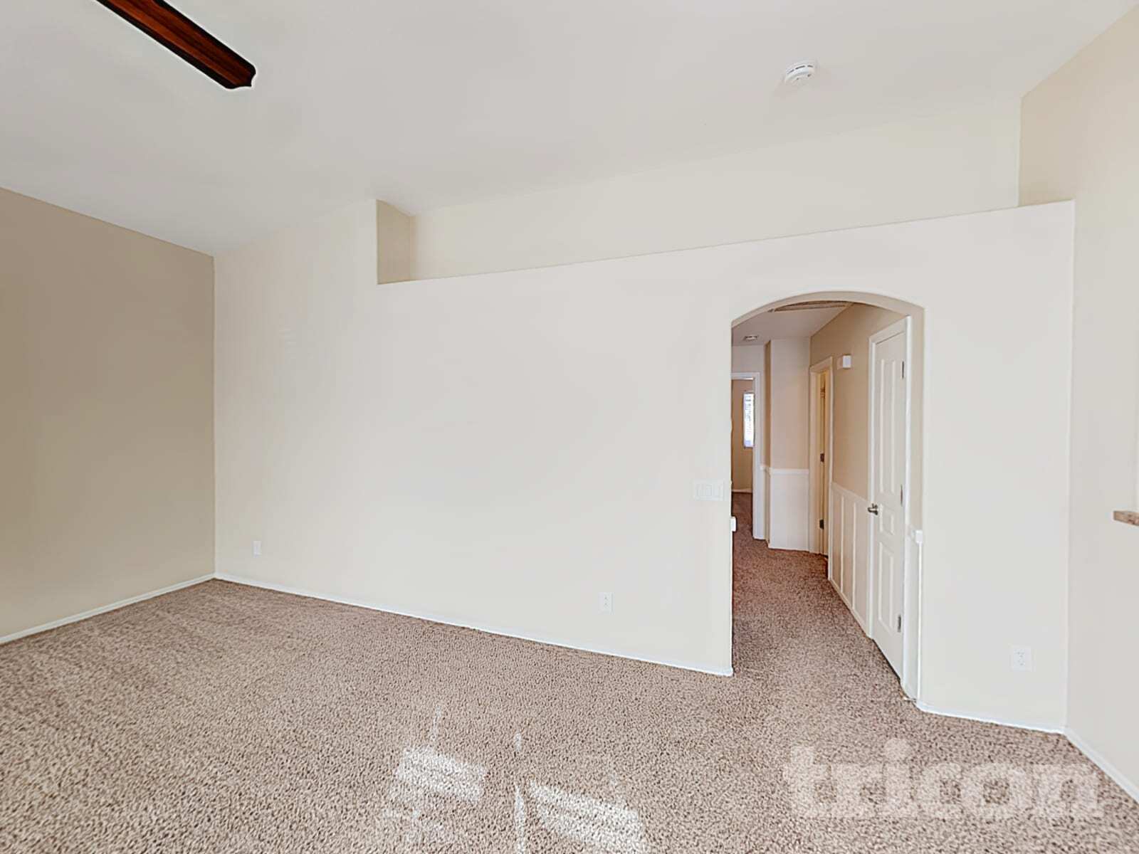 Building Photo - 30568 N Zircon Dr