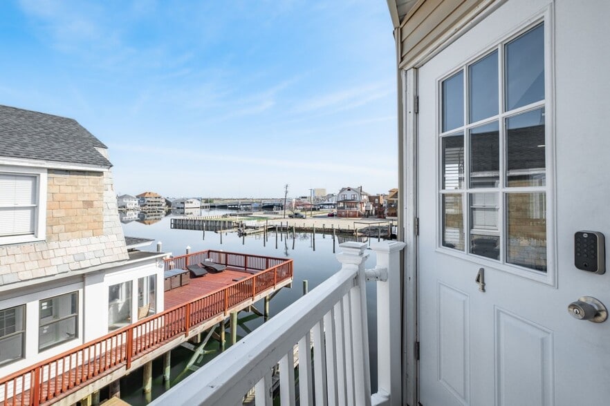 Building Photo - 69 N Harrisburg Ave