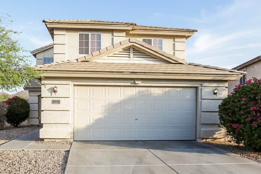 Primary Photo - 22678 W Adams Dr
