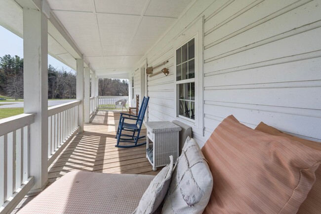 Building Photo - 143 Bertie Ln