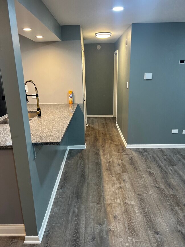 Building Photo - 20128 Ash Ln