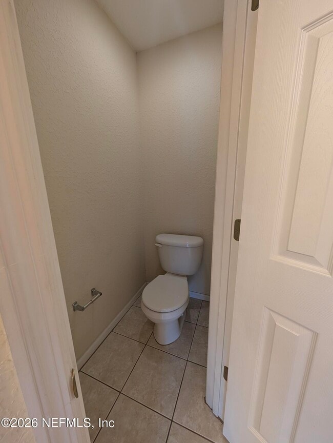 Building Photo - 1807 Lago Del Sur Drive