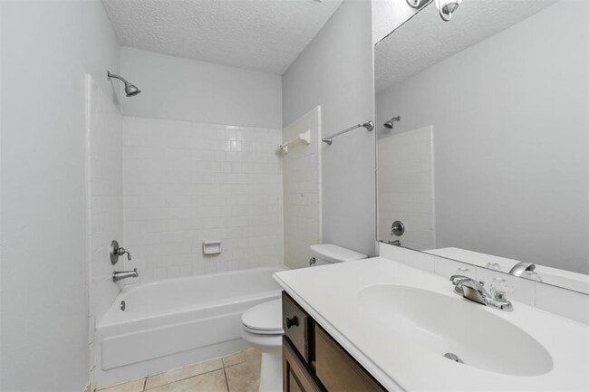 Building Photo - 11111 Wheatridge Dr