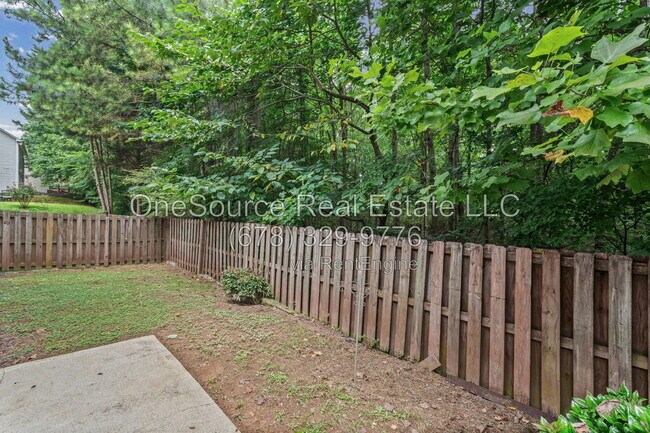 Building Photo - 26 Crescent Woode Way