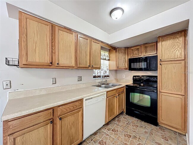 Building Photo - 5757 St Christopher Dr