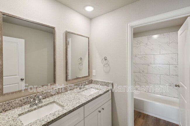 Building Photo - 712 Taliaferro Trl