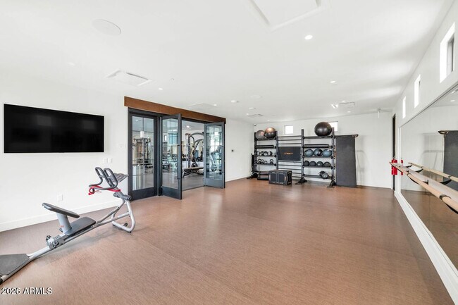 Building Photo - 4849 N Camelback Rdg Dr