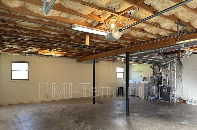 Building Photo - 76 Winward Way SE