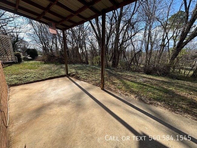 Building Photo - 2826 Idlewild Blvd NE