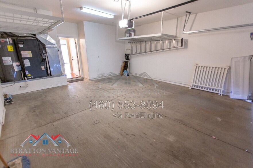 Building Photo - 3440 N 38th St