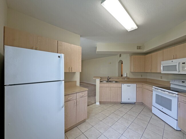 Building Photo - 110 SW Peacock Blvd