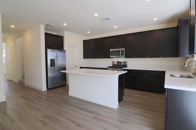 Building Photo - 6735 Lunar Descent Dr