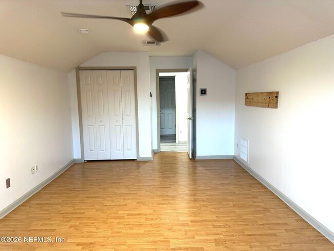 Building Photo - 5388 Hidden Gardens Dr