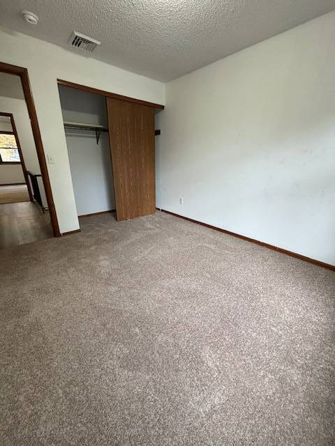 Building Photo - 37 Brenden Ct