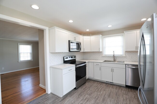 Building Photo - 1507 N 30th St