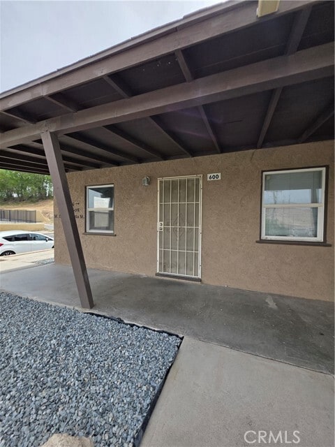 Building Photo - 600 W Buena Vista St