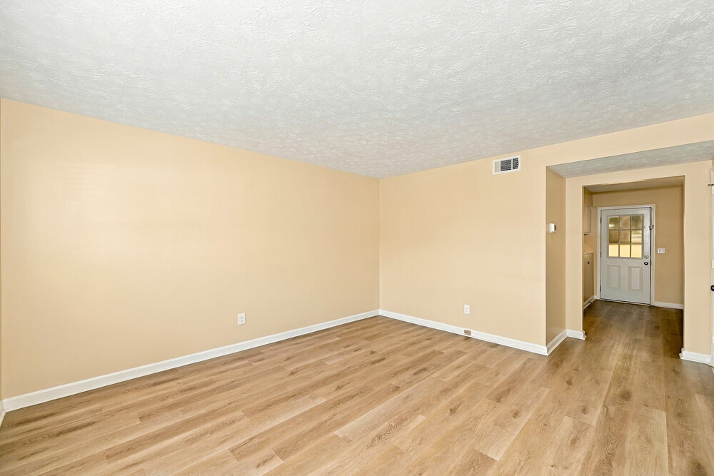 Building Photo - 232 Thistle Ln