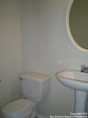 Building Photo - 9407 Hacienda Acres