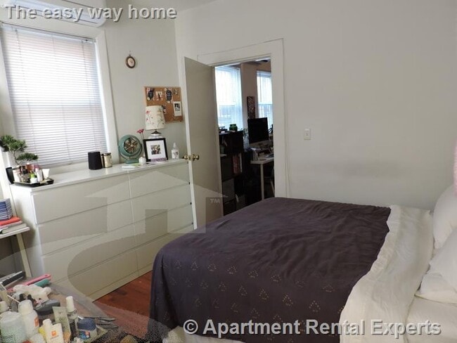 Building Photo - 44 JFK St