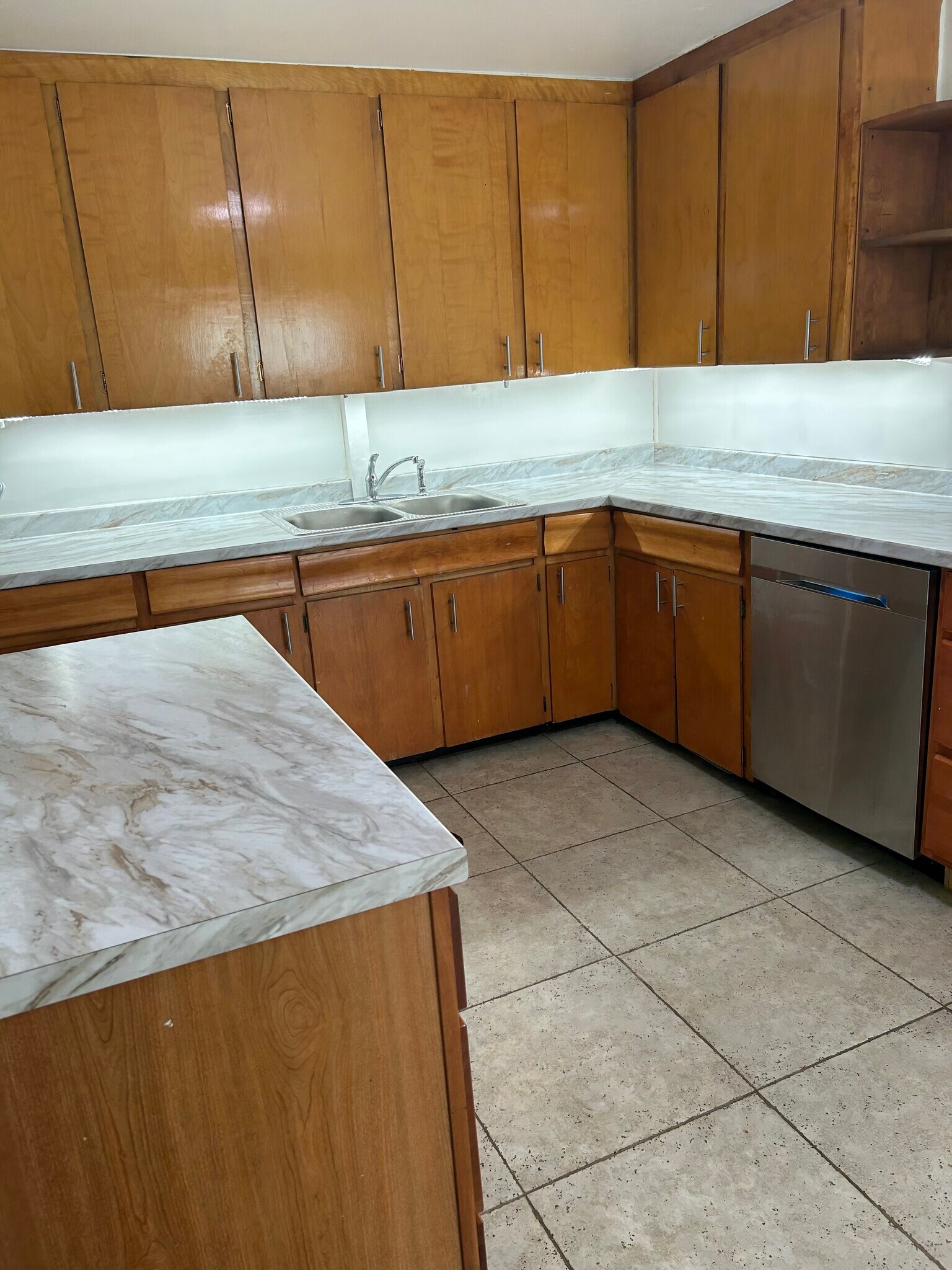 Building Photo - 4995 S Inca Dr