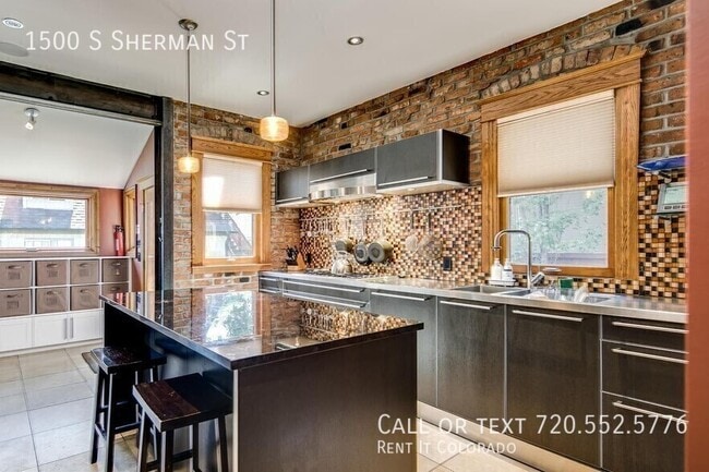 Building Photo - 1500 S Sherman St