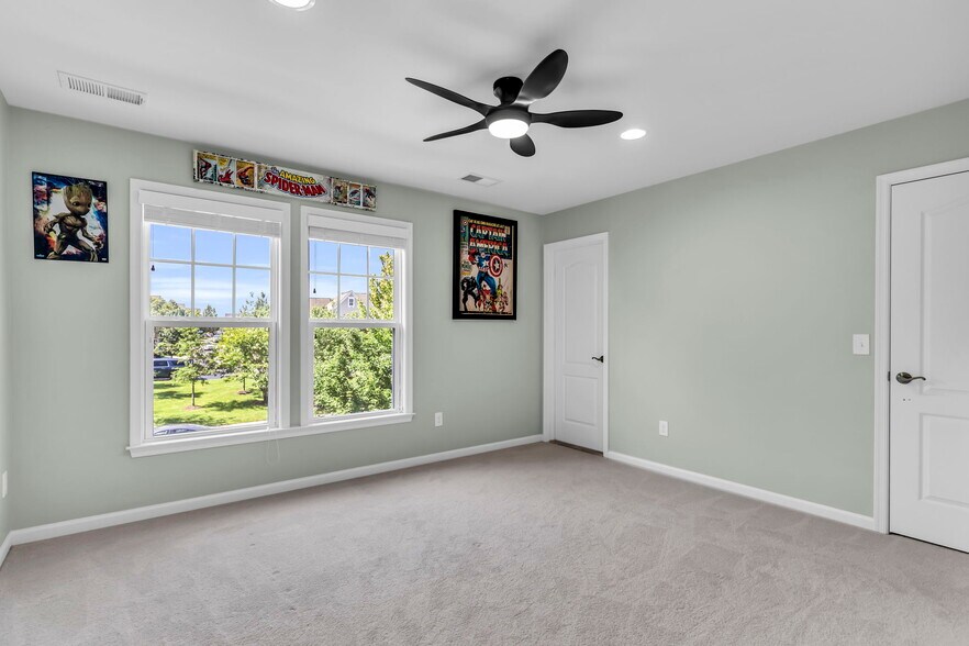 Building Photo - 42522 Stratford Landing Dr