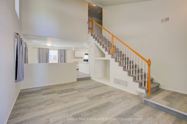 Building Photo - Evolve Real Estate: Bright & Spacious Home in Denver’s Green Valley Ranch! Available May 1st