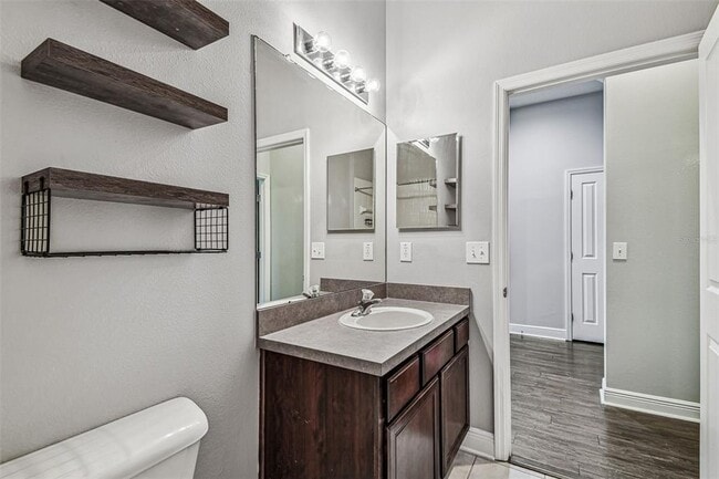 Building Photo - 8249 Cressida Ct