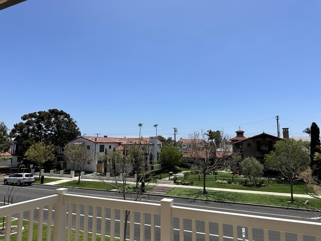 Building Photo - 24643 Santa Clara Ave