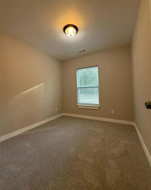 Building Photo - 221 Sheppard Pl