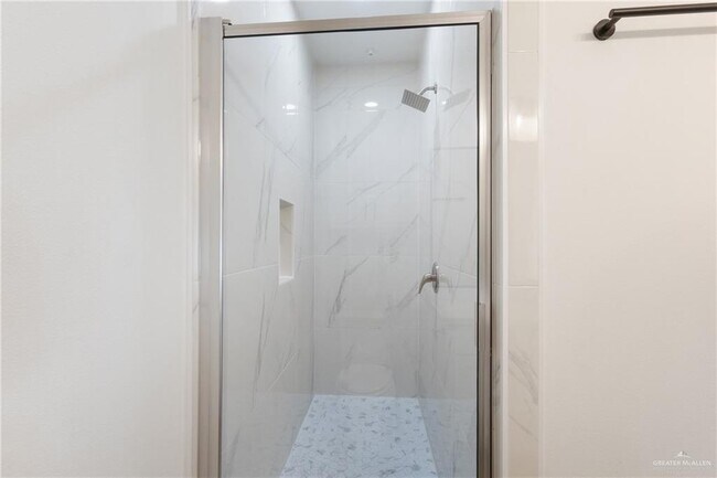 Building Photo - 13 San Andres