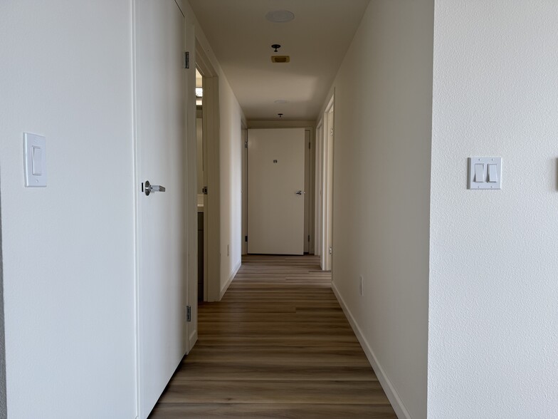 Building Photo - 988 Franklin St