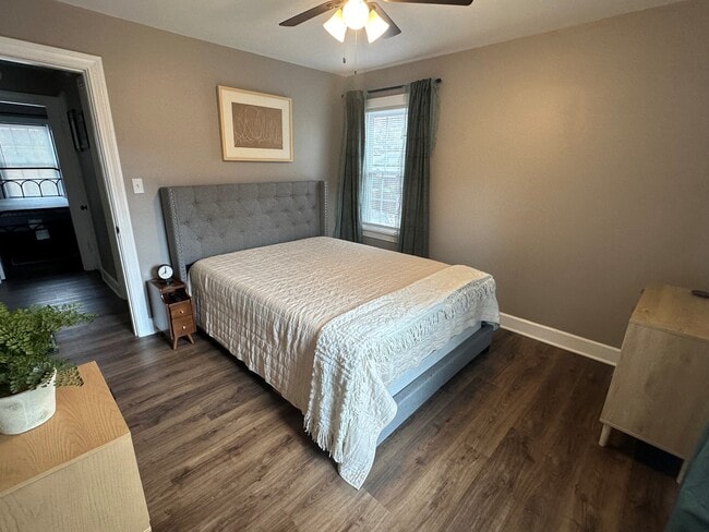 Building Photo - 4207 Alton Rd