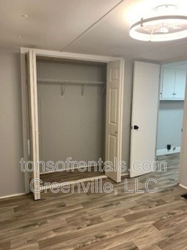 Building Photo - 311 Goldsmith Rd