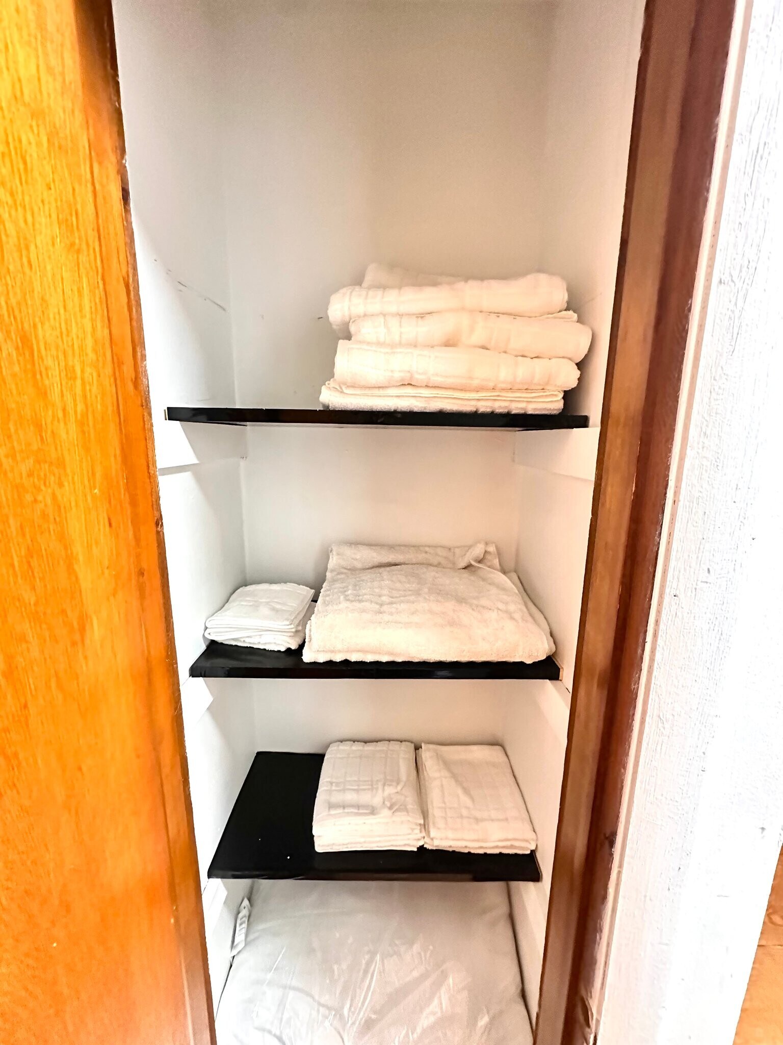 Building Photo - 168 Woodland Dr