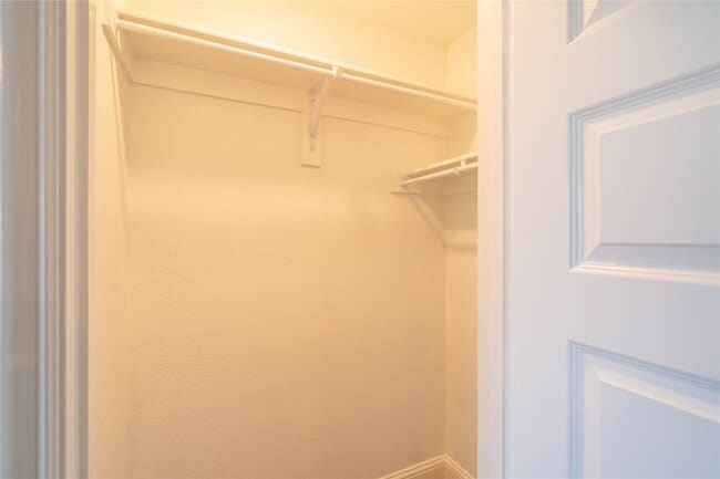 Building Photo - 7800 Manilla Dr