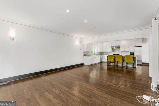 Building Photo - 546 Candler Park Dr NE