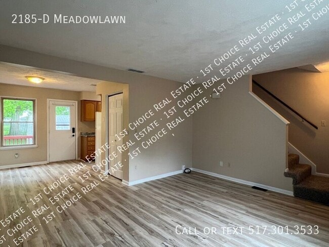 Building Photo - 2185-D Meadowlawn-