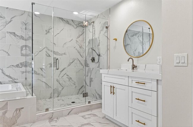 Building Photo - 5107 Lanai Way