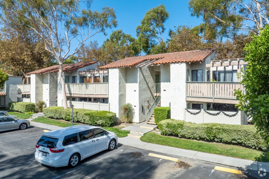 Parking lot - Stone Creek Apartments
