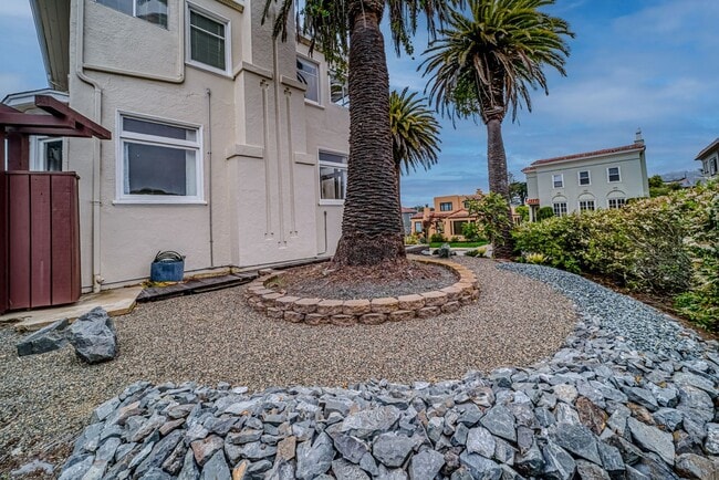 Building Photo - BALBOA TERRACE HOME FOR RENT - $8,000 /month