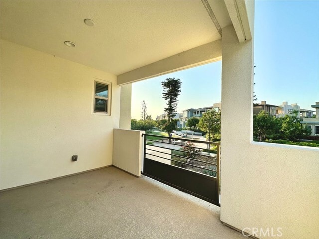 Building Photo - 147 Episode